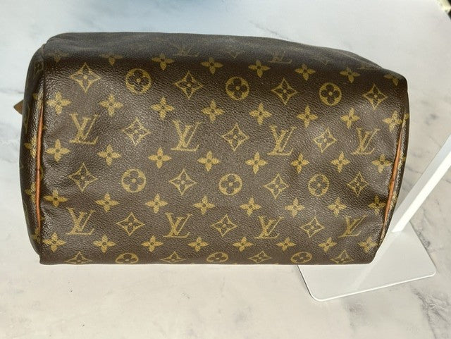 Authentic Louis Vuitton Monogram Speedy 30