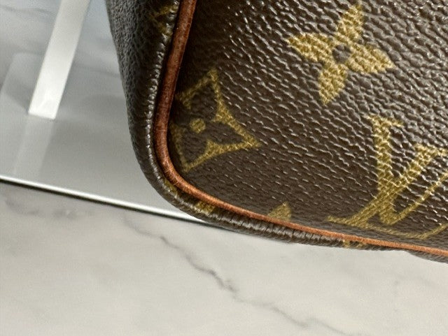 Authentic Louis Vuitton Monogram Speedy 30