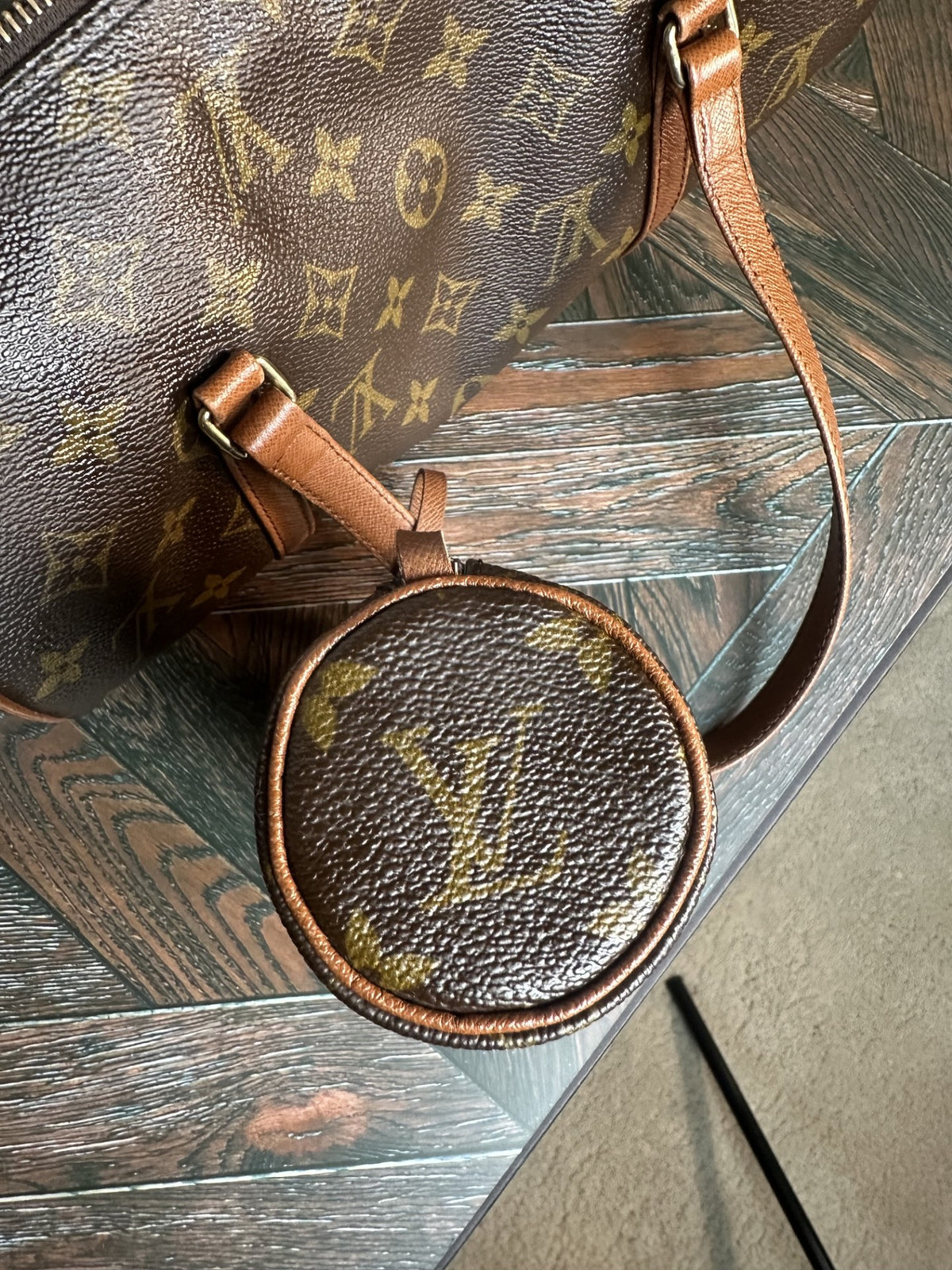 Authentic Louis Vuitton Monogram Papillon 30 with matching Pouch