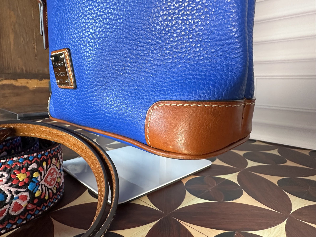 Dooney & Bourke Pebble Grain Zip Crossbody