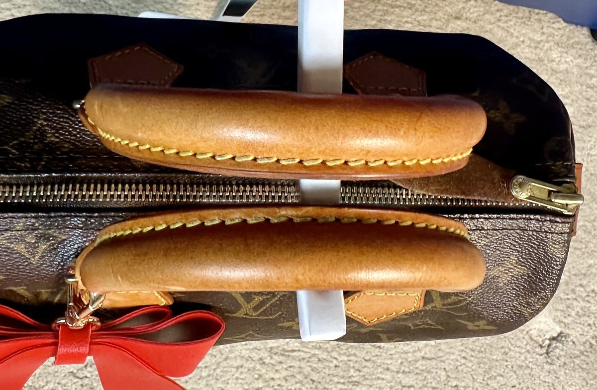 Authentic Louis Vuitton Speedy Monogram 25