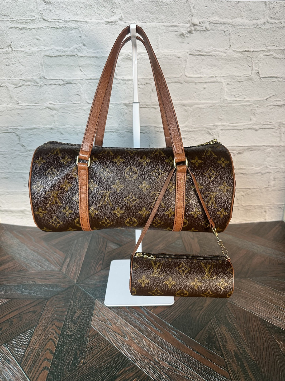 Authentic Louis Vuitton Monogram Papillon 30 with matching Pouch