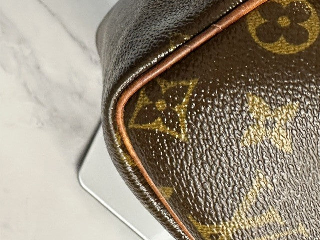 Authentic Louis Vuitton Monogram Speedy 30