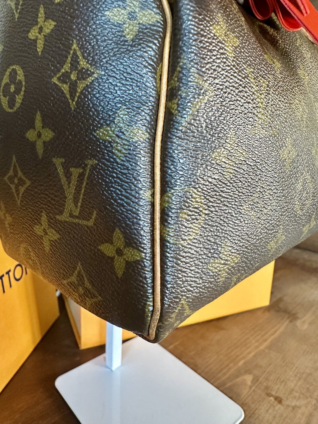 Authentic Louis Vuitton Speedy Monogram 25