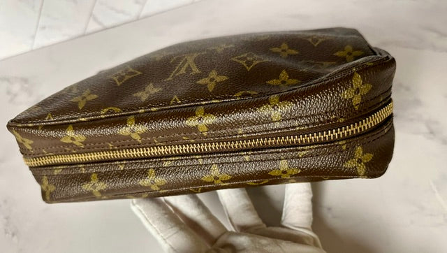Louis Vuitton Monogram Trousse Toilette 23