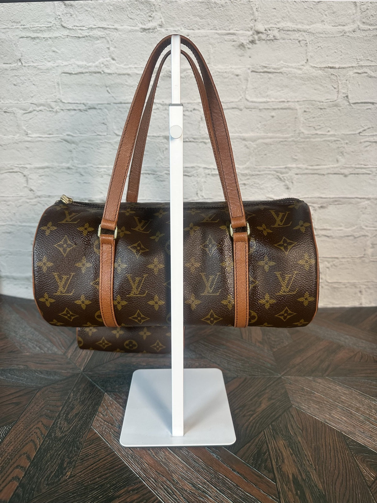 Authentic Louis Vuitton Monogram Papillon 30 with matching Pouch