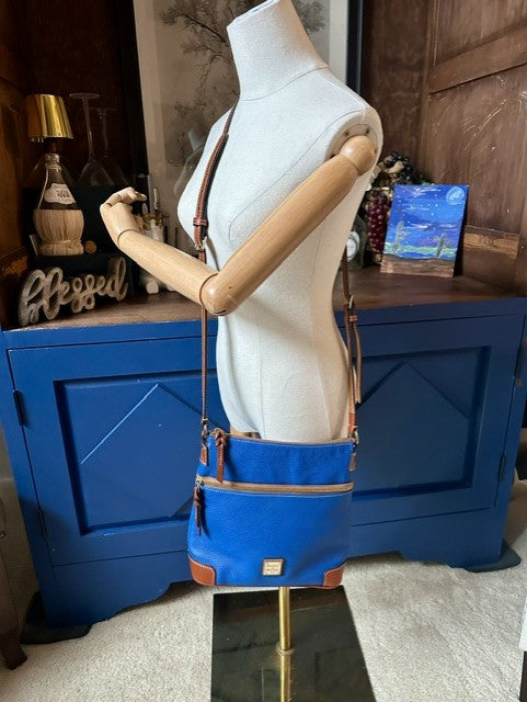 Dooney & Bourke Pebble Grain Zip Crossbody