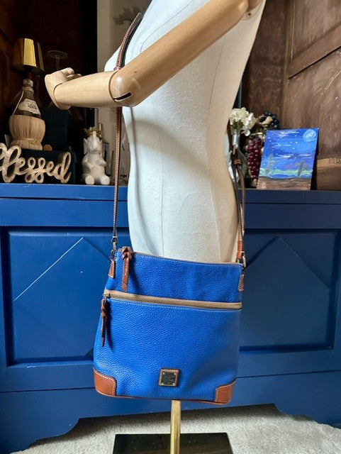 Dooney & Bourke Pebble Grain Zip Crossbody