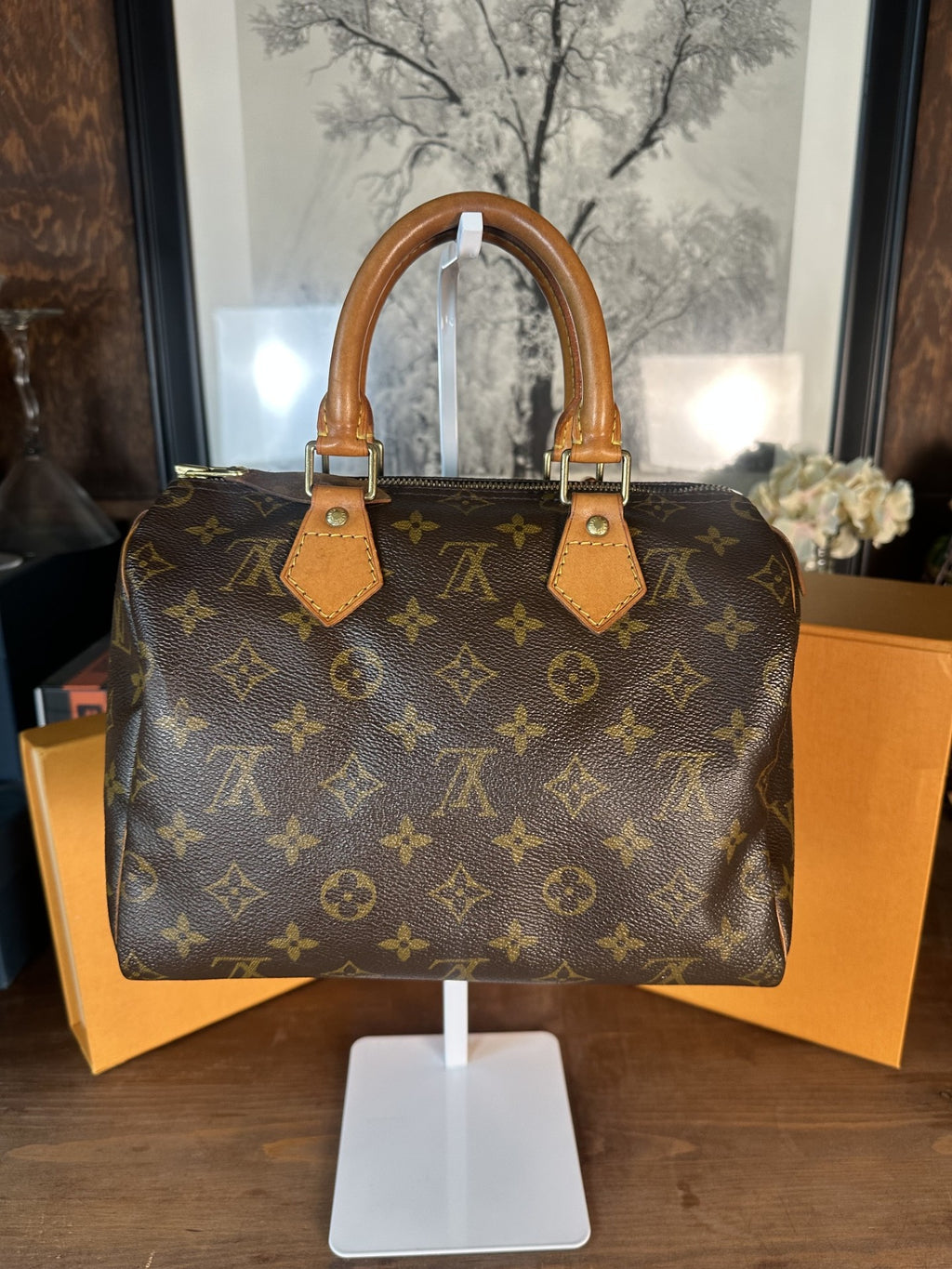 Authentic Louis Vuitton Speedy Monogram 25
