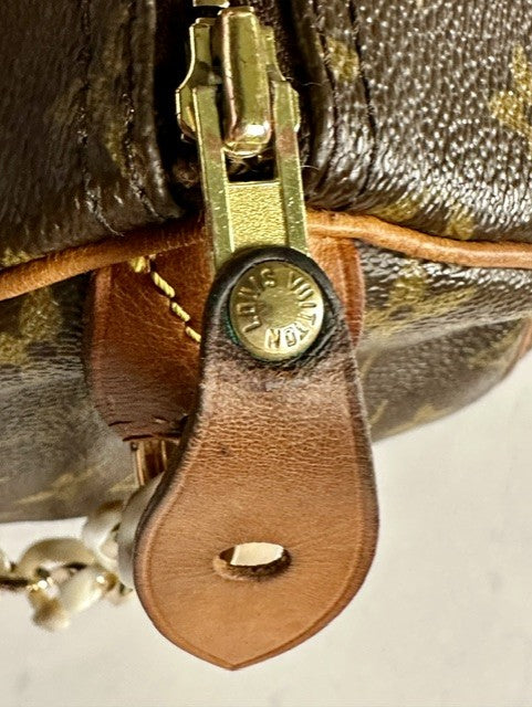 Authentic Louis Vuitton Monogram Speedy 30
