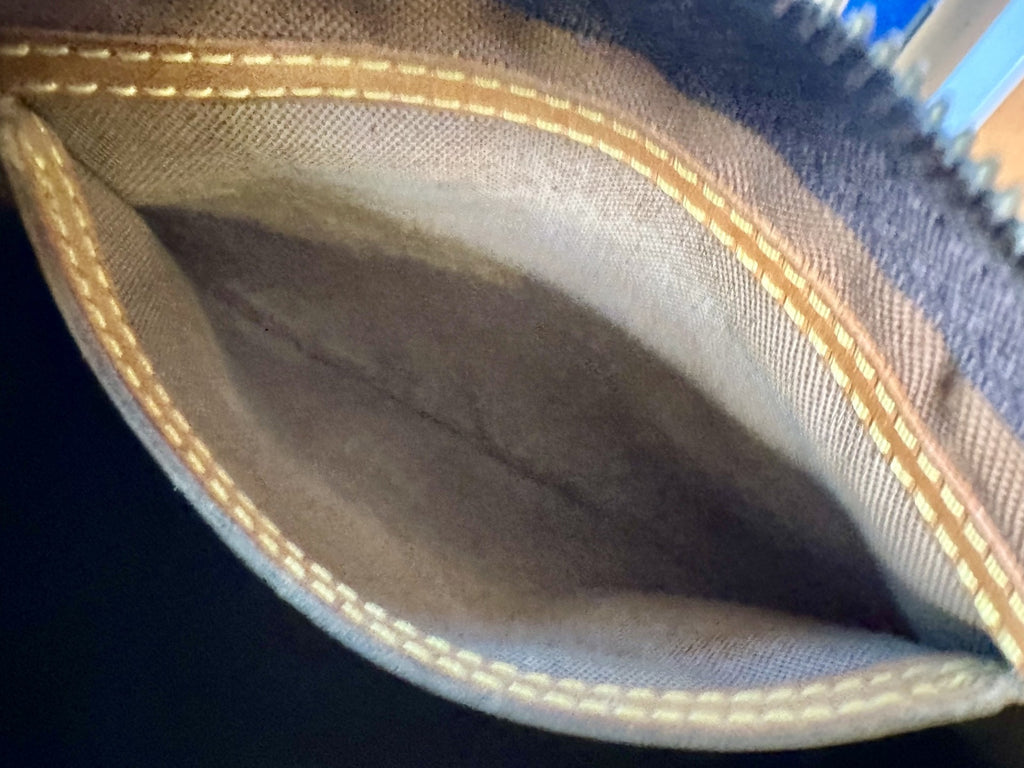 Authentic Louis Vuitton Speedy Monogram 25